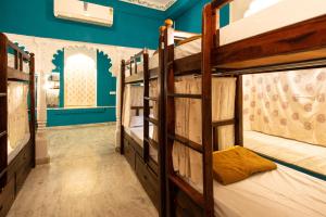 Voodi või voodid majutusasutuse Hostel Mantra toas