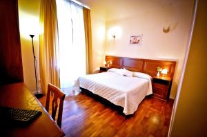 Gallery image of Relais Cavour in Rome