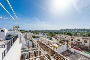 Fotografia z galérie ubytovania Townhouse in Aloha Pueblo with views v Marbelli