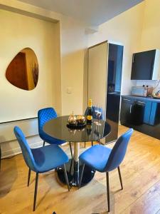 Posezení v ubytování Loft apt in the centre of Sheffield for 3 persons