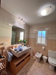 Kúpeľňa v ubytovaní Villa VISTALEGRE relax con increíbles vistas
