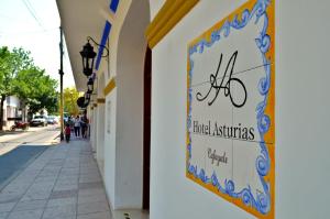 Um certificado, prêmio, placa ou outro documento exibido em Hotel Asturias