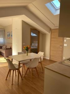 Posedenie v ubytovaní Apartamento D'As Baladas