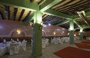 Restaurace v ubytování Palmeras Y Dunas Luxery Camp