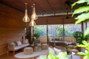 Istumisnurk majutusasutuses Buri Rasa Village Samui