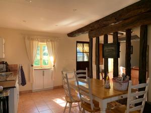 Fotografie z fotogalerie ubytování Le Bas Chesnay Gîte Domfront en Poiraie v destinaci Domfront