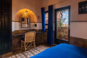 Η κουζίνα ή μικρή κουζίνα στο Hôtel Riad Dar Daïf
