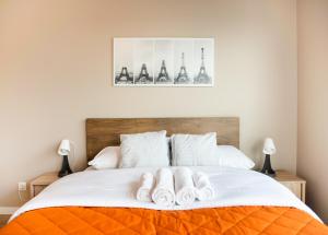 Posteľ alebo postele v izbe v ubytovaní High Wilanów Elegant Apartment