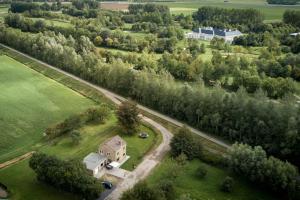 Příroda nedaleko prázdninového domu + 6 fotografií