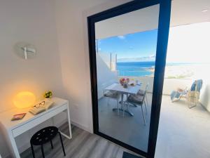 Nespecifikovaný výhled na moře nebo výhled na moře při pohledu z apartmánu + 17 fotografií