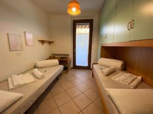 Gallery image of Family HOUSE with FREE Parking, 450m from beach in Lazise