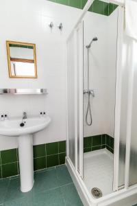 Koupelna v ubytování Hotel Las Errizas by Vivere Stays