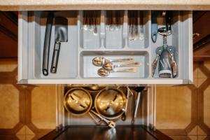 Billede fra billedgalleriet på Luxury Old Town Apartment i Kaunas + 12 billeder