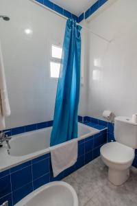 Koupelna v ubytování Hotel Las Errizas by Vivere Stays
