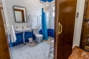 Koupelna v ubytování Hotel Las Errizas by Vivere Stays