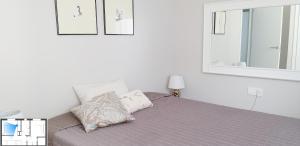 Posteľ alebo postele v izbe v ubytovaní Modern townhouse in Torrevieja, Costa Blanca