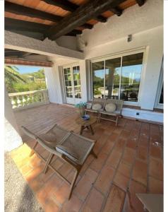 Zdjęcie z galerii obiektu Villa avec piscine, plage à pieds w mieście La Croix-Valmer
