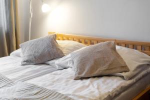 Posteľ alebo postele v izbe v ubytovaní Apartament Rema w centrum APARTZAKOP