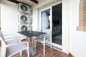 Fotografie z fotogalerie ubytování 014 Bright and Modern 2 Bed Apt Near Beach v destinaci Mijas