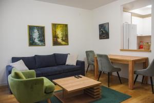Posezení v ubytování Apartment Barcelona Zemun Belgrade