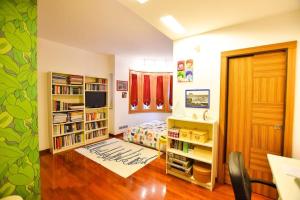 Perpustakaan di guest house