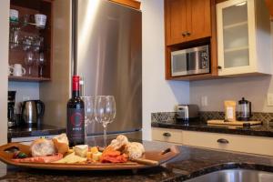 Gallery image of Misty Mountain- Premium 2 Bedroom Mountain View in Canmore +19 photos