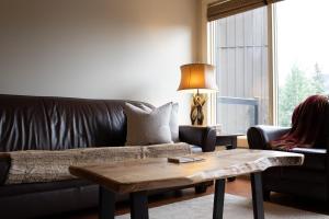 Gallery image of Misty Mountain- Premium 2 Bedroom Mountain View in Canmore