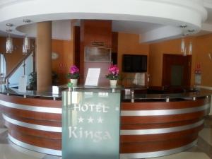 a hotel kiryas lobby with a hotel kiryas counter at Hotel Restauracja Kinga in Katowice