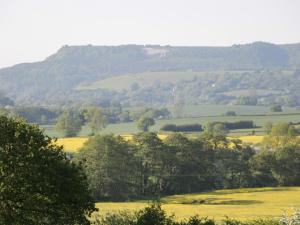 a view of the rolling hills and trees at Blacksmiths Cottage in Northallerton
