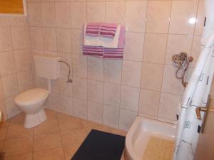 Koupelna v ubytování Apartments Pavlić