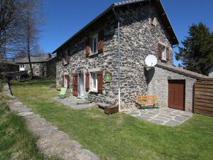 Το κτήριο όπου στεγάζεται  η παραθεριστική κατοικία