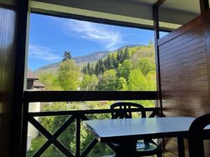 Zdjęcie z galerii obiektu Studio à Brides-les-Bains avec Balcon, Parking, Wi-Fi et Casier à Skis - FR-1-512-260 w mieście Brides-les-Bains
