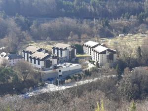 Zdjęcie z galerii obiektu Studio à Brides-les-Bains avec Balcon, Parking, Wi-Fi et Casier à Skis - FR-1-512-260 w mieście Brides-les-Bains