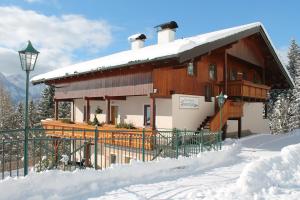Familienbauernhof Samerhof v zime