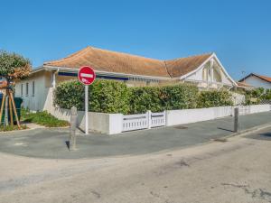 Bygningen som feriehuset ligger i