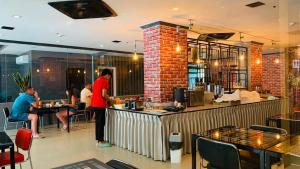Restaurant o iba pang lugar na makakainan sa Patong Platinums Phuket