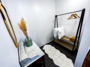 Posteľ alebo postele v izbe v ubytovaní Le Petit Marin • Cosy • Netflix & Wifi • Proche Centre-Ville