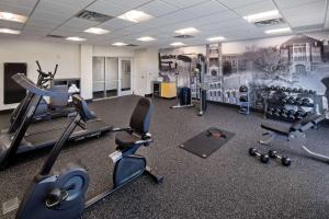 Fitness center at/o fitness facilities sa Stone Hill Norman, Trademark Collection by Wyndham