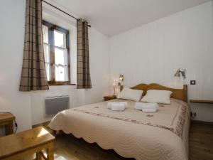 Posteľ alebo postele v izbe v ubytovaní Appartement central à Chamonix avec WiFi et animaux acceptés - FR-1-343-216