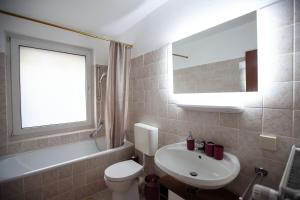 Ein Badezimmer in der Unterkunft Idyllische Villa in St Magnus
