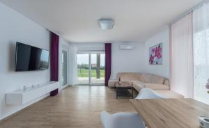 Fotografia z galérie ubytovania Villa Pacina v destinácii Babići