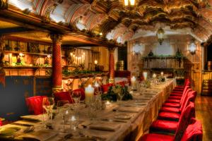 Restaurace v ubytování Belleek Castle, Ballina