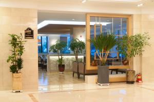 Vstupní hala nebo recepce v ubytování Fontana Beach Hotel