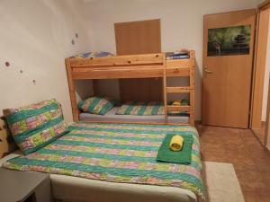 Posteľ alebo postele v izbe v ubytovaní Apartments Meerzeit