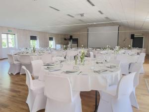 Restaurace v ubytování Best Western Hotel Vrigstad + 37 fotografií