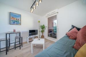 Fotografia z galérie ubytovania Air-conditioned apartment terrace gare st Charles v destinácii Marseille