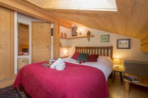 Katil atau katil-katil dalam bilik di Chalets d'en haut - Zaria - Happy Rentals +25 gambar
