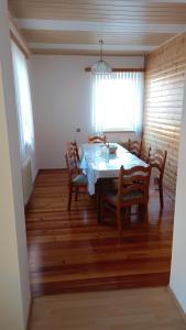 Zdjęcie z galerii obiektu Apartment Monsberger w mieście Wolfsberg