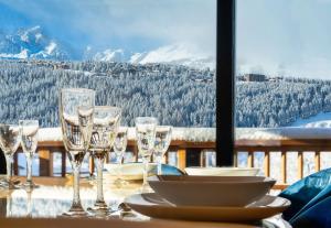 Les Clarines D'Or,Villa avec Piscine,Jacuzzi et Sauna , Aux pieds des Pistes de Ski , pour 12 personnes