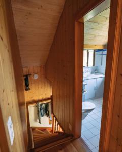 Rúm í herbergi á Chalet les Mésanges - Salvan